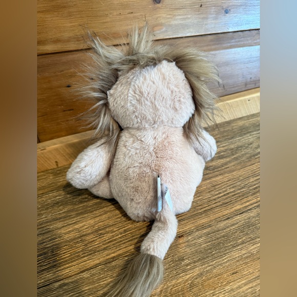 Mon Ami Zuri the Lion stuffed animal - Picture 3 of 9